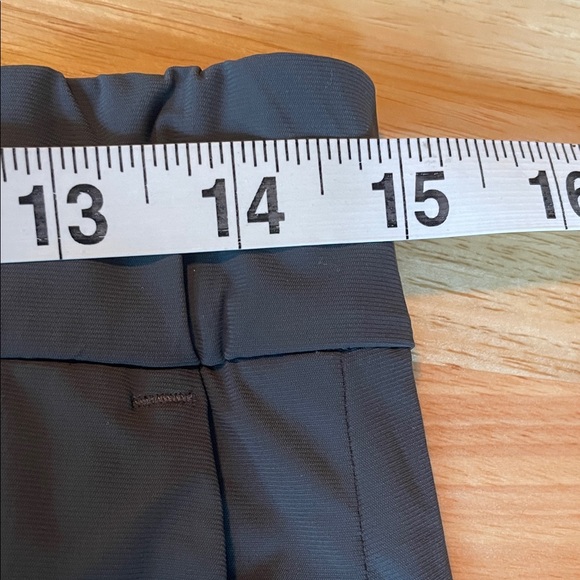 Vuori Gray Ankle Pants - Picture 5 of 7